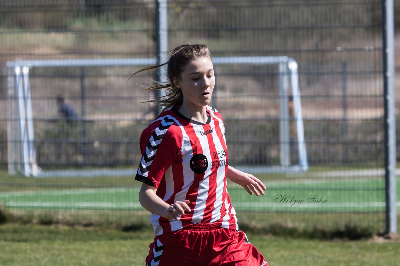 Bild 213 - B-Juniorinnen FSC Kaltenkirchen - TuS Tensfeld : Ergebnis: 7:0